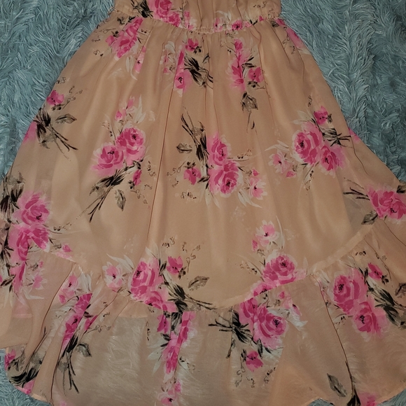 Pink Floral Off-the-shoulder Dress - Picture 2 of 3